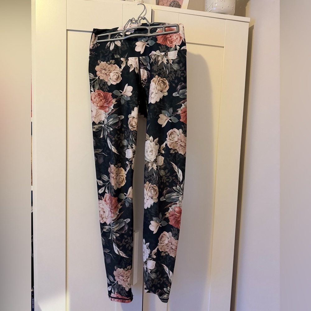 Oraki Legging